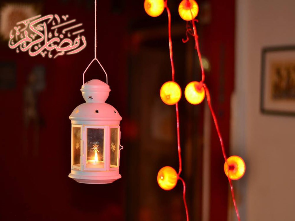 فوانيس رمضان 2019- فرحة الاطفال بالفوانيس الحديثة 6326 1