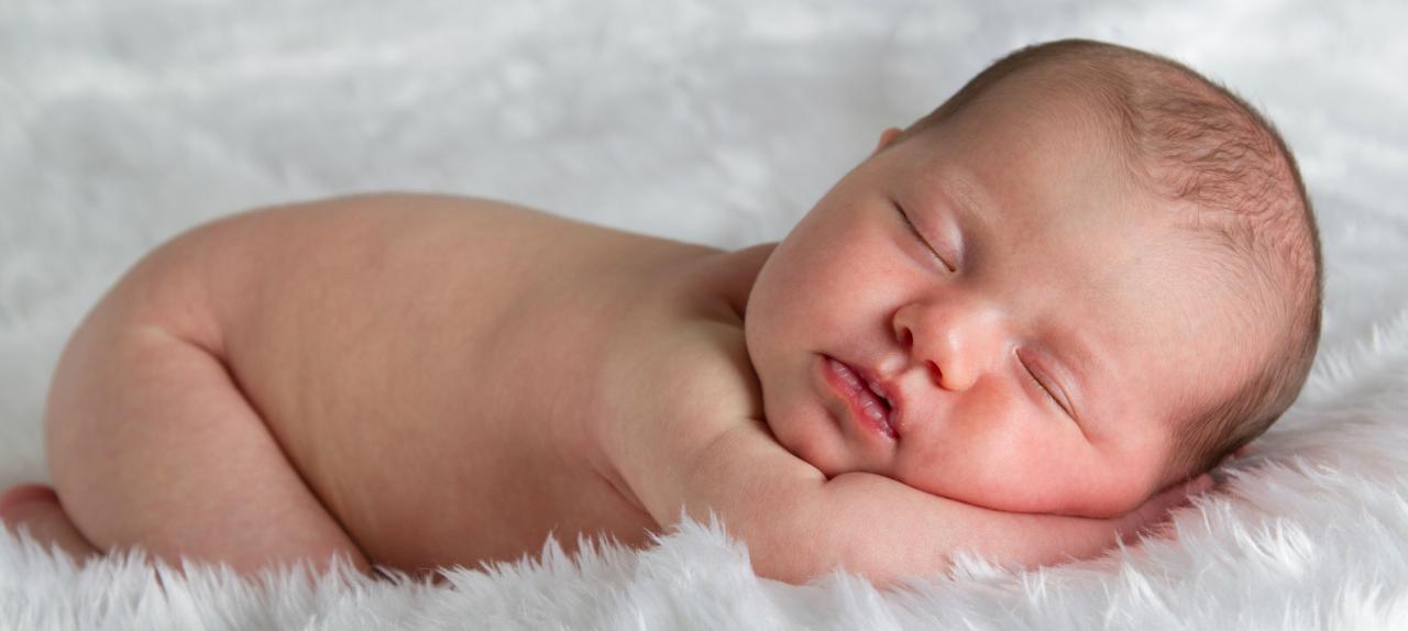 نزول الجنين في الحوض بالصور , شكل الجنين بالصور عند الولاده المميز